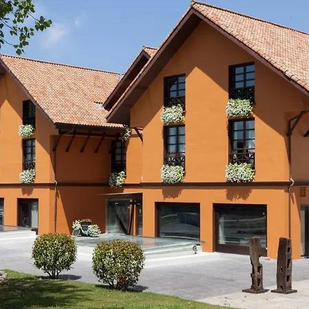 Ξενοδοχείο Aisia Museo 3*