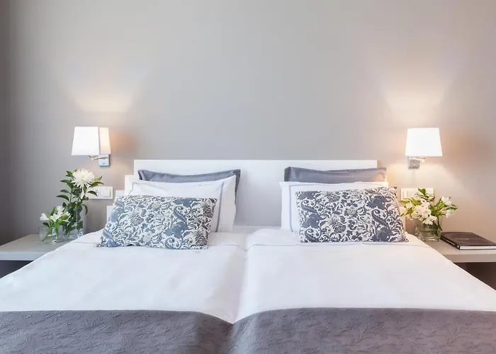 Aisia Museo Hotel 3*